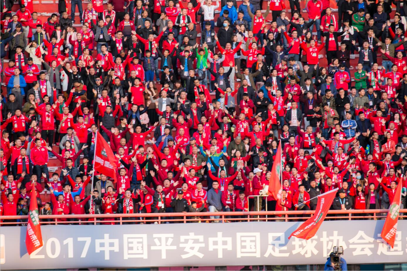 关于重庆力帆主场不敌建业，保级战愈发激烈！的信息